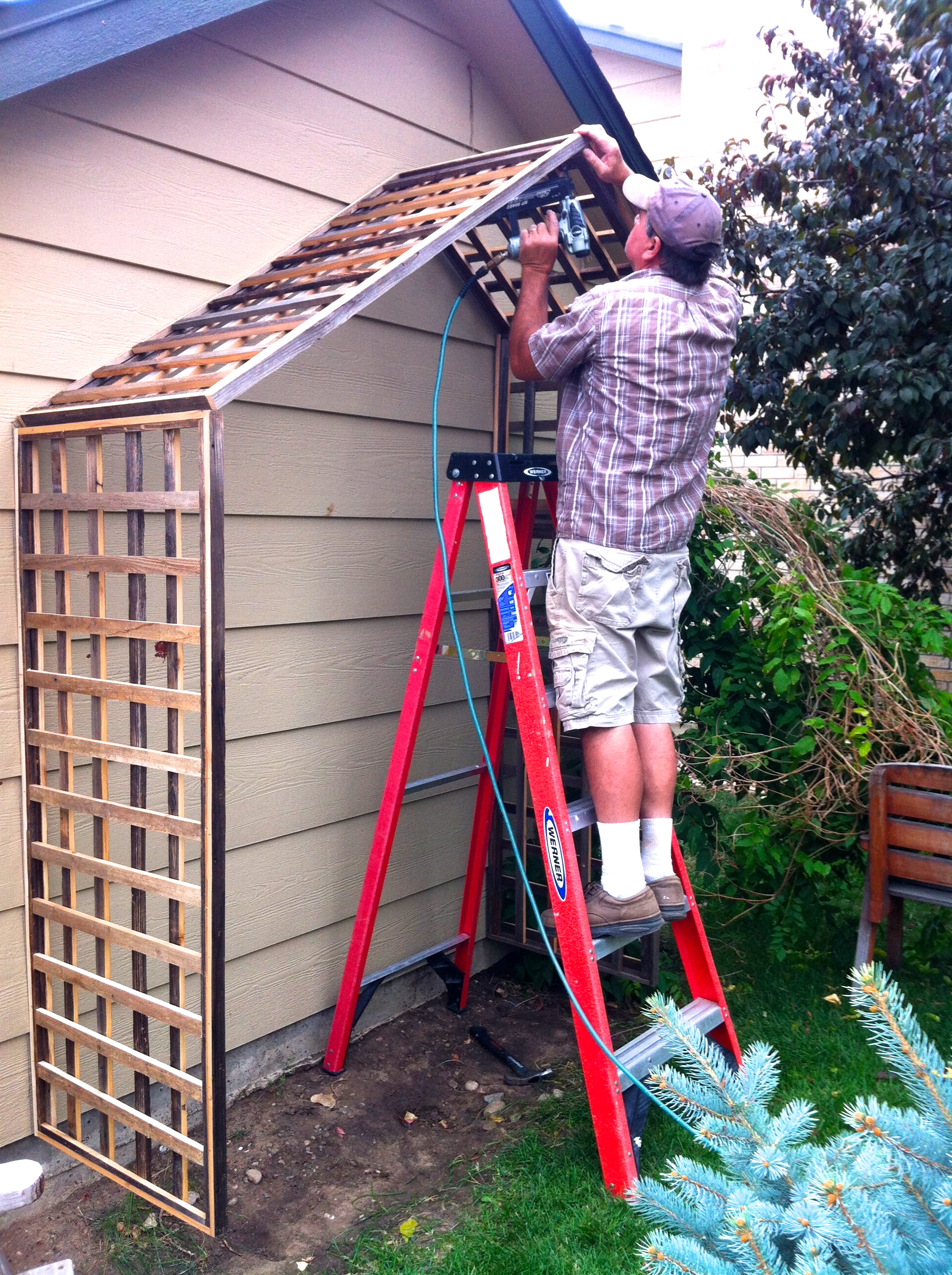 how to build a repurposed lattice arbor using cedar